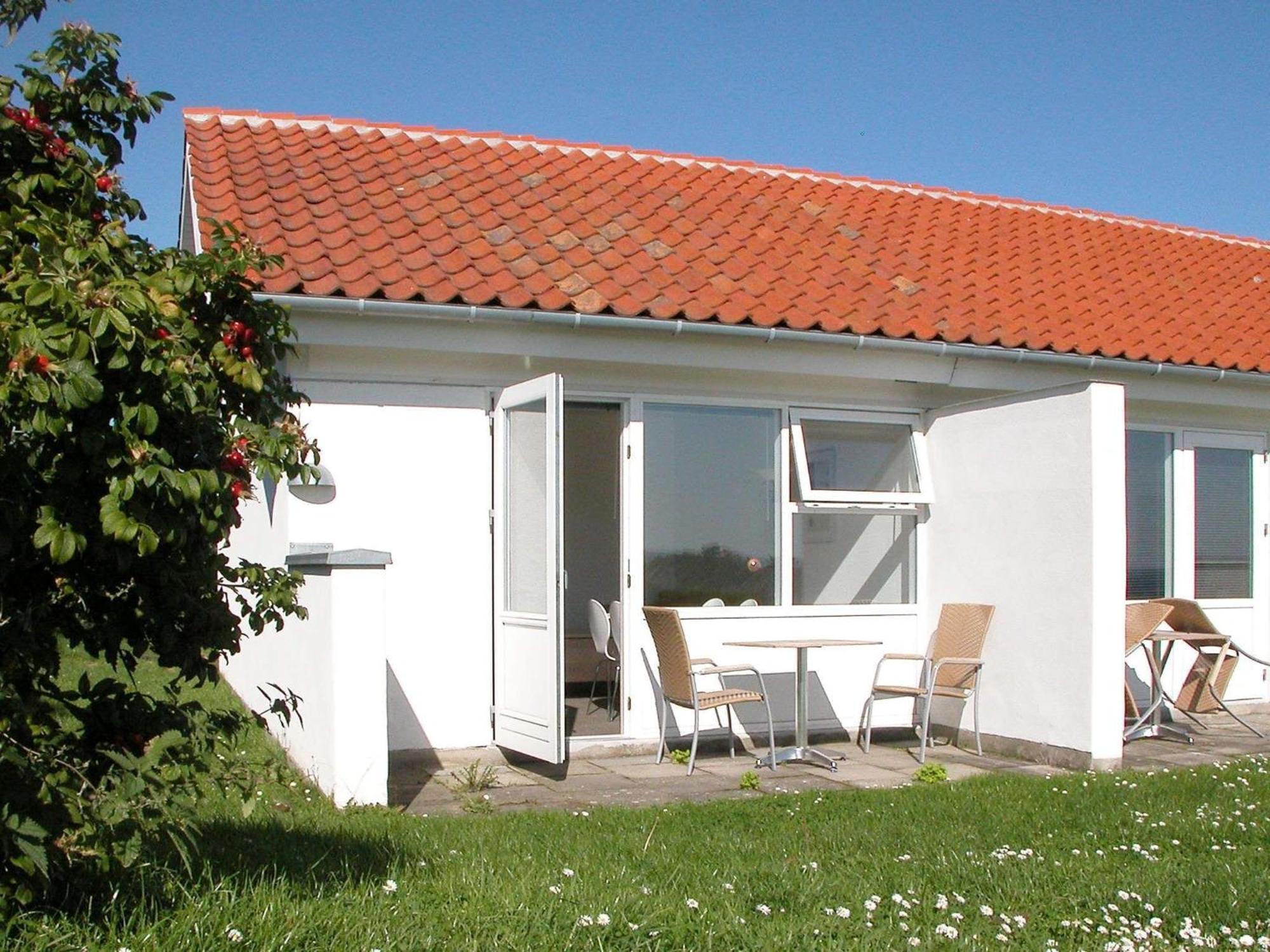 2 Person Holiday Home In Allinge Bagian luar foto